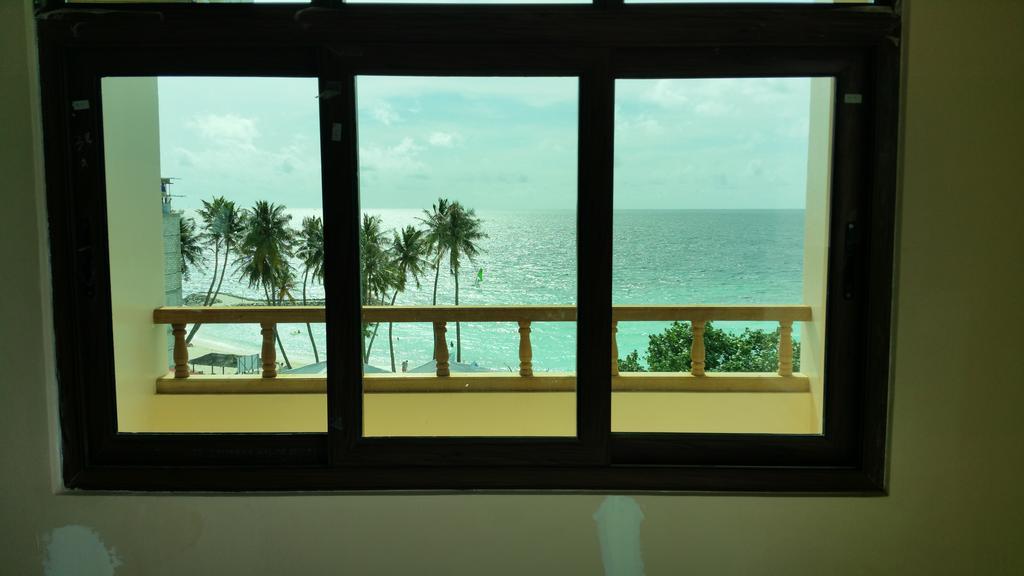 Seashore Beach Inn Maafushi Eksteriør billede